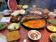 -赵美丽·重庆社区火锅·直营店(火车东站·中豪国际店)