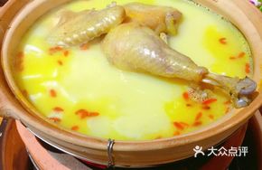 Hong Kong-style Bird's Nest Chicken