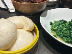 红烧肉夹拉丝馒头-炊江南·上海菜(国展华漕店)