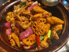 -胡须佬鸡煲四季火锅(海雅缤纷城店)