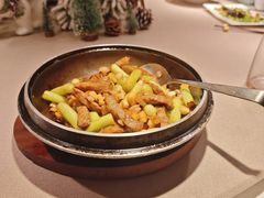 -新荣记(BFC外滩金融中心店)