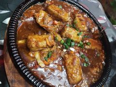 -临街徽菜馆·正宗黄山味