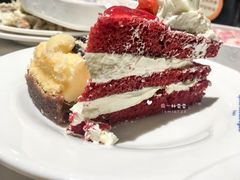 红丝绒蛋糕-星伦多 自助料理(圆融店)