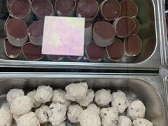 -荣吉招牌自助骨头锅(顾乡店)