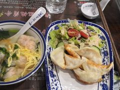 -长人馄饨铺(解放街店)