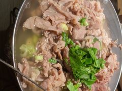 -肖四女乐山跷脚牛肉(滨江天街店)