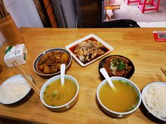 -朱大嘴肥肠血旺(福字街店)