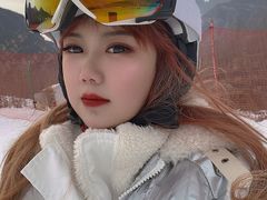 -荣盛康旅野三坡滑雪场