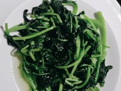 -金枝玉叶上海人家食府(三里河店)