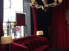 -Salon de The de Joel Robuchon(外滩18号店)
