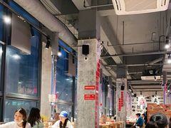 大堂-么肆烤肉·中式自助·烤肉大排档(街道口季佳PAI店)