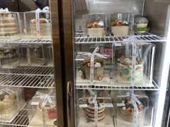 面包甜点陈列柜-ZOZO's昌左左精致甜品设计(新北店)