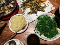 清炒菠菜-云海肴·汽锅鸡·云南菜(美罗城店)