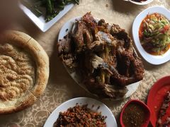 -维吾尔餐厅(宜山路店)