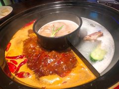 -巴邑火锅·夜宵(港隆广场店)