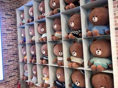 -LINE FRIENDS Garosu-gil Flagship Store