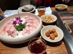 -老牌坊云南鱼豆花火锅(爱建店)