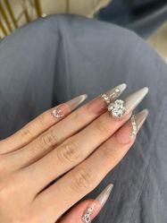 -尤米一站式美甲美睫