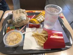 -麦当劳(军博店)