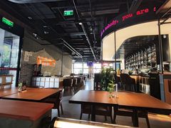 -MARU玛露音乐餐厅(大学路店)