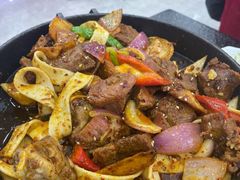 -撒拉人家.酸菜牦牛肉火锅