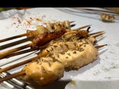 -京狮炙燥·精酿烧烤(首经贸店)