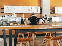 大堂-星巴克(延吉百利城店)