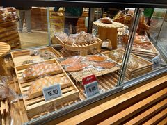 -七鲜超市(瑞虹天地太阳宫店)