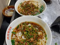 酸辣鸡杂粉-肆姐面粉馆(坡子街店)