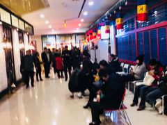 等位区-老炉家木炭烤肉(长江国际店)