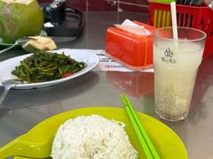 -明记烧鱼美味店