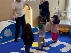 -红黄蓝成长中心(海淀上地店)