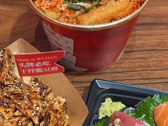 -鹤江桥·红油牛肉粉(SKP店)