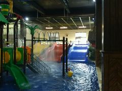 -泉城欧乐堡戏水湾艺术养生温泉