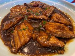 -侬佳蒸菜馆(听潮店)