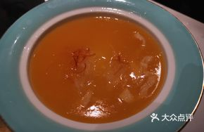 Golden Soup Chicken Wing Pot