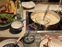 -尚尚仙·酸汤猪手·猪肚鸡火锅(华联万柳购物中心店)