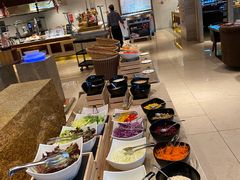 自助取餐区-广州希尔顿逸林酒店-OPEN開·全日制餐厅·海鲜·小火锅·自助餐(东风路店)