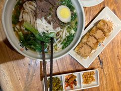 -湘人龙记老长沙米粉(鸟巢店)