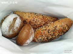 20100619660-西点坊(浦东香格里拉店)