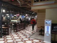 大堂-大食代美食广场(上海中心店)