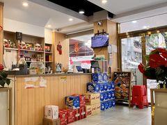 -江城燕子大排档(江汉路步行街店)