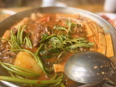 -喇喇排骨火锅·传统韩式脊骨汤(望京西园总店)