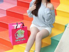 -王府井奥莱临潼小镇(临潼店)