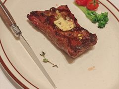 -马克西姆俄罗斯餐厅(通亚街店)