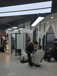 -U·NI SALON 造型