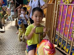 -史努比缤纷世界