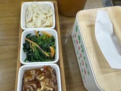 -鲁南仔·滕州炒鸡(经三路店)