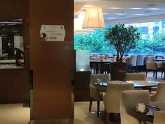 大堂-上海丽笙精选海仑宾馆·莫赛克餐厅