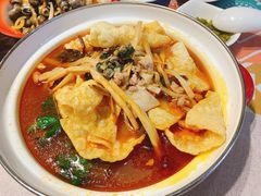 -丽丽三鲜螺蛳粉(田林路店)